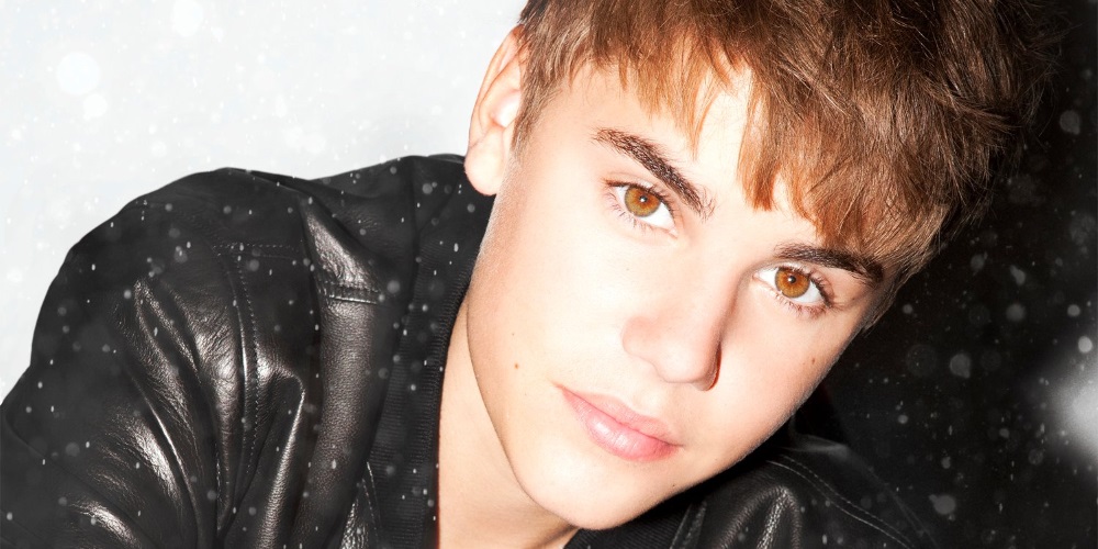 Justin Bieber unveils new Christmas-themed video