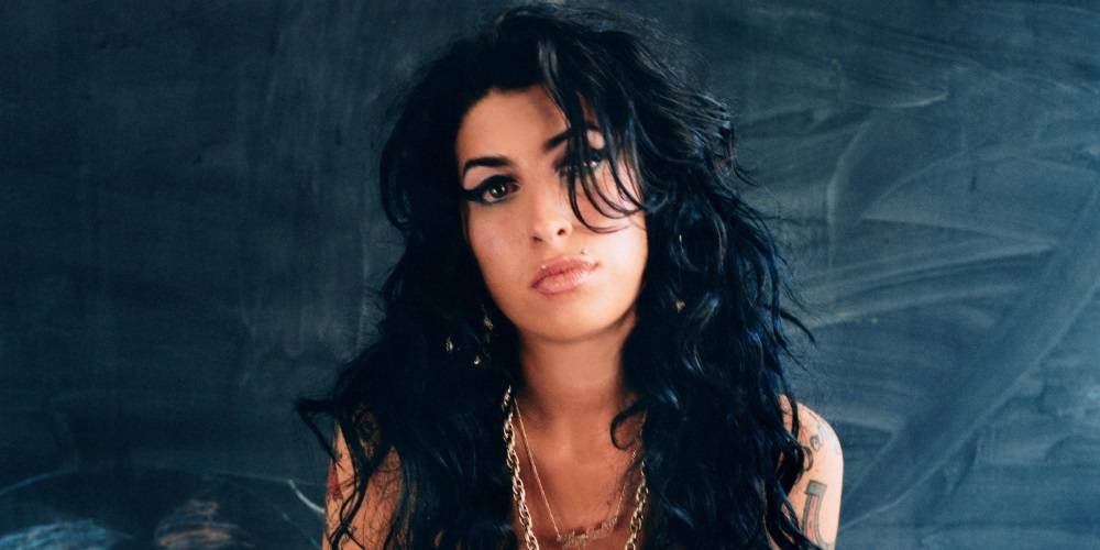 Amy Winehouse knocks Olly Murs off Number 1 in today’s Official Albums