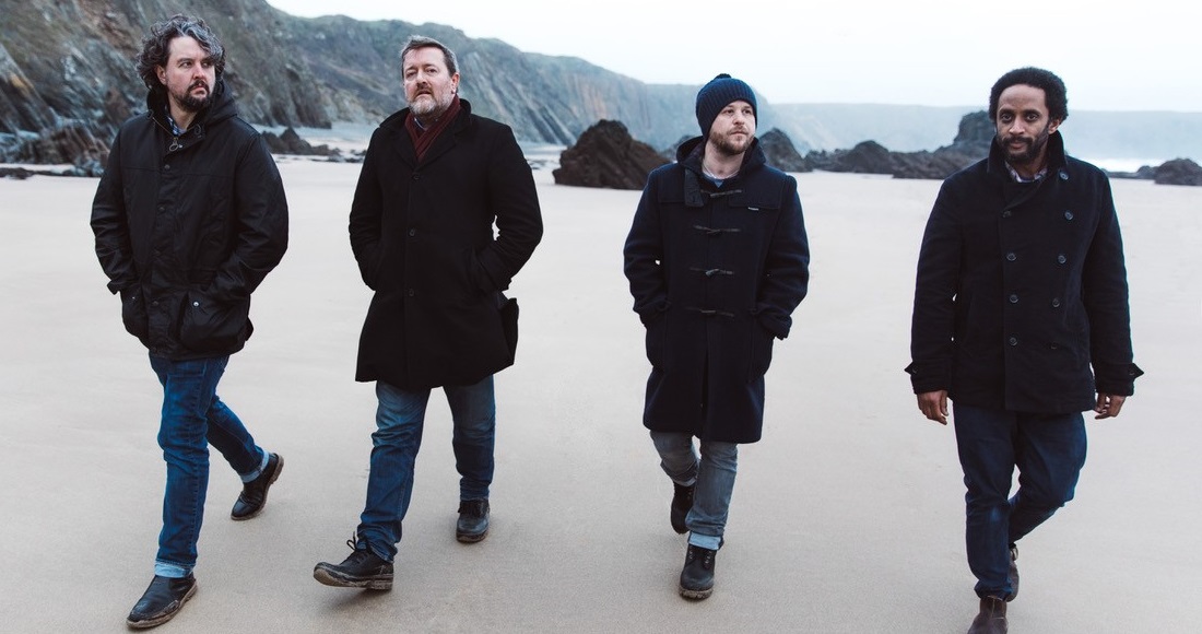 Elbow take giant lead in the race for this week’s Number 1 album with Giants of All Sizes