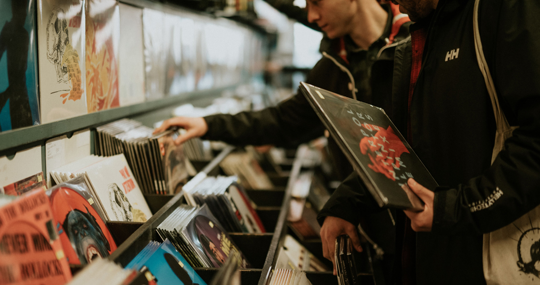 Vinyl sales continue to climb in the UK despite pandemic