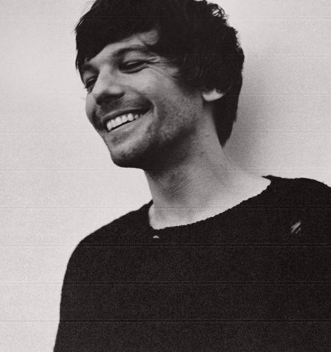 Paradise by Louis Tomlinson (this is a masterpiece more people need to