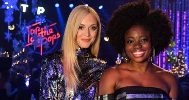 top-of-the-pops-2018-fearne-cotton-clara-amfo-1100.jpg