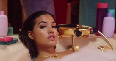 mabel-dont-call-me-up-video-1100.jpg