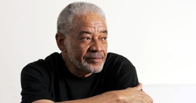 bill-withers-credit-reed-saxon-ap-shutterstock.jpg