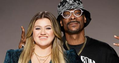 kelly_clarkson_snoop_dogg_us_song_contest.jpeg