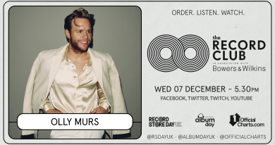 olly-murs-twitter-facebook.png